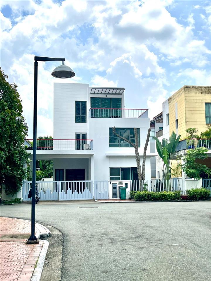 Cho thuê villa riviera 60 giang văn minh, 13x21, 273m2, 2 lầu, 4pn, nhà đẹp, 130tr