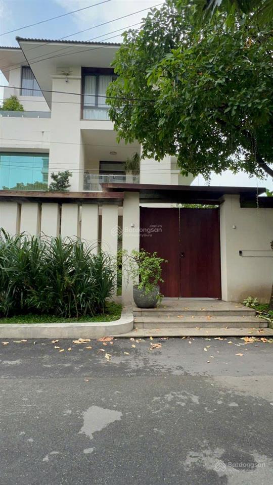 Bán nhà nguyễn văn hưởng, 15x25, 350m2, 1 hầm, 2 lầu, st, 5pn, 5wc, nhà đẹp, 110 tỷ