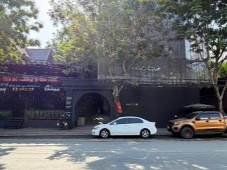 Bán nhà mt nguyễn văn hưởng, 43x51, 2043m2, hđt 900tr/t, 720 tỷ