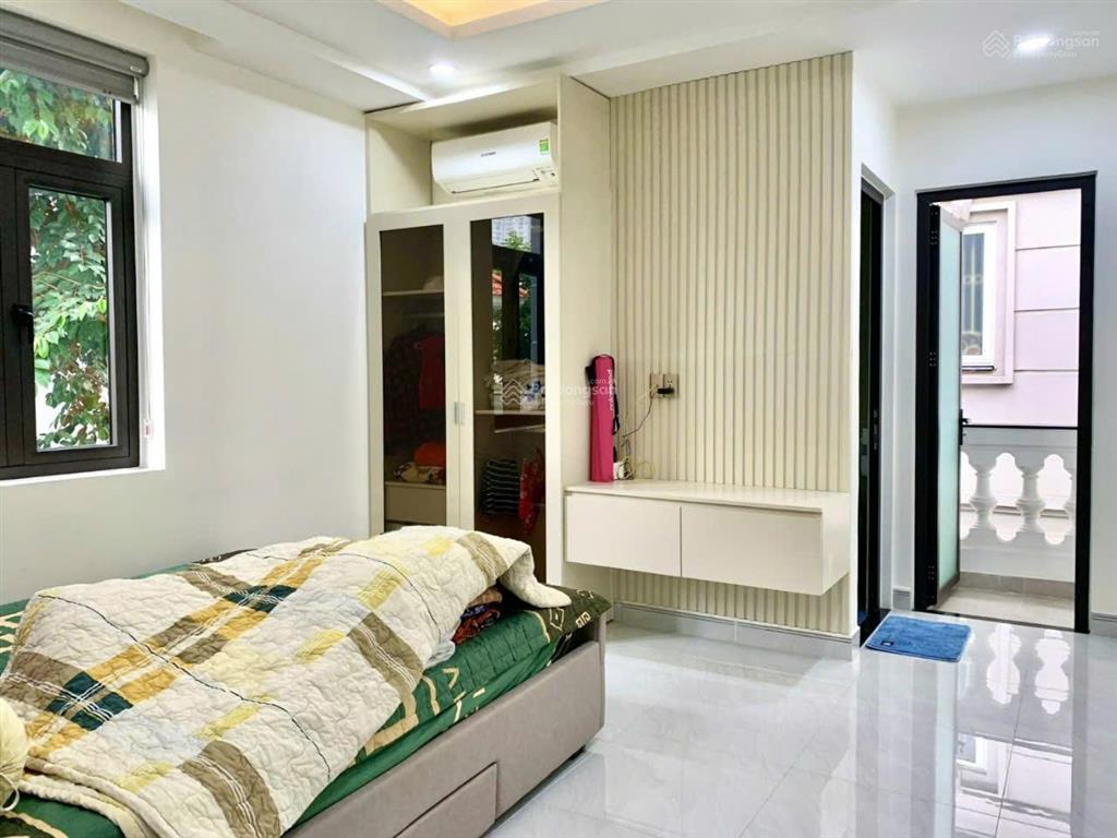 Bán nhà đường nguyễn hoàng, 10x20, 1 hầm, 2 lầu, gần công viên thanh niên, 54 tỷ
