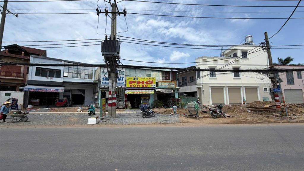 Bán nhà 2mt nguyễn thị định, 10.3x40m, 416m2, nhà cấp 4, 89 tỷ