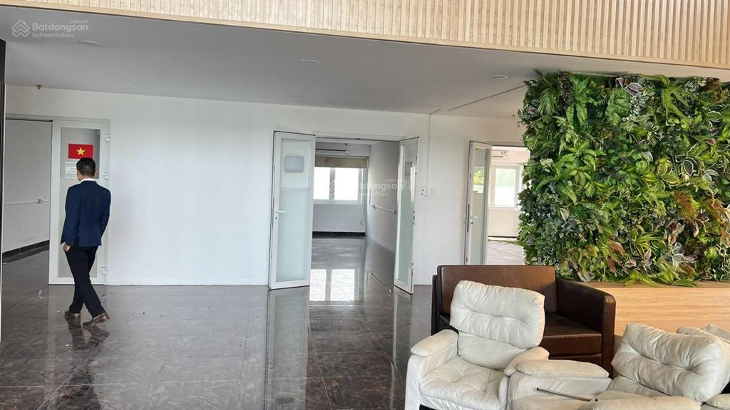 Bán villa compound villa thảo điền, gần đường thái ly, 30x30, 922m2, 1 hầm, 5 tầng, 220 tỷ