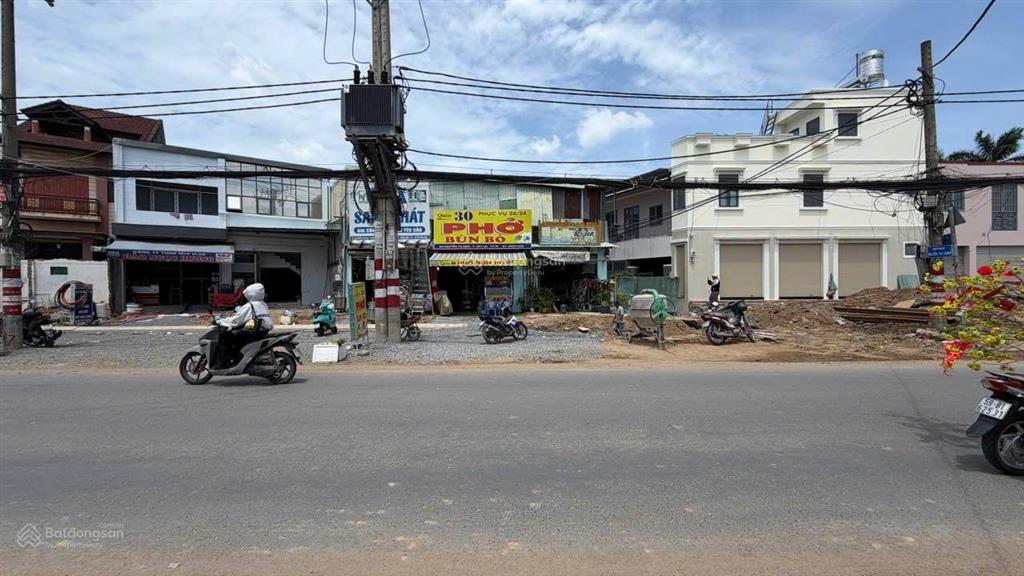 Bán nhà 2mt nguyễn thị định, 10.3x40m, 416m2, nhà cấp 4, 86 tỷ
