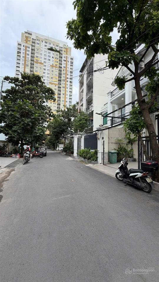 Bán nhà nguyễn văn hưởng, 8,5x18, 4 tầng, 4pn, nhà đẹp, 45 tỷ