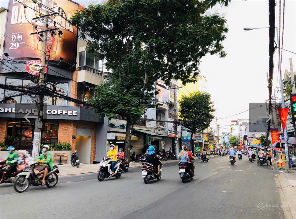 Bán nhà mt vườn lài, 4x17, 66m2, 1 lầu, gần luỹ bán bích, 13,5 tỷ