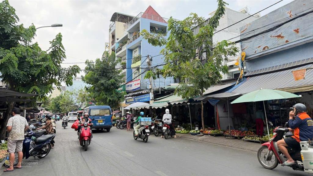 Bán nhà mt 8 phan huy ích, 34x80, 2057m2, đất trống, giá bán 220 tỷ