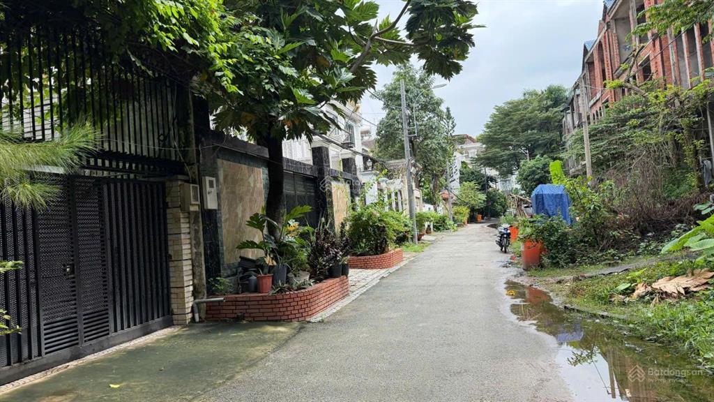 Bán nhà nguyễn văn hưởng, 10x23, 233m2, 2 lầu, 5pn, gần trường bis, 60 tỷ