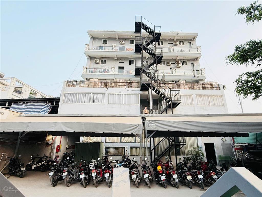 Bán chdv nguyễn xí, 20x50m, 839m2, 6 tầng, 82 phòng, hđt 400tr/tháng, 65 tỷ