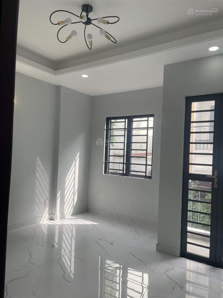 Bán nhà hẻm 93 bờ bao tân thắng, 4x14m, 55m2, 1 lầu, giá bán 6.2 tỷ