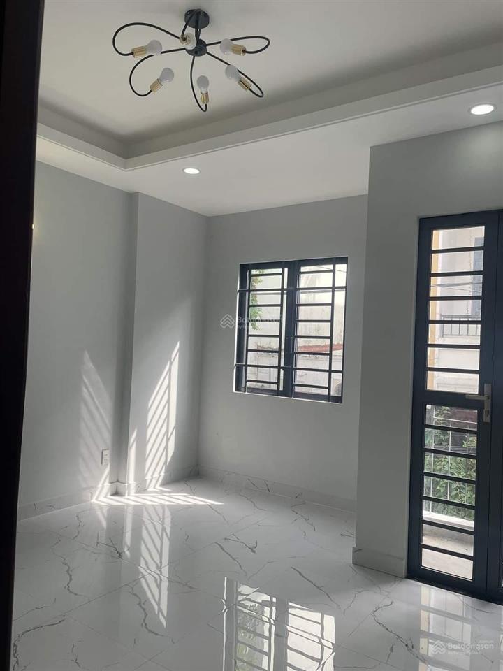 Bán nhà hẻm 93 bờ bao tân thắng, 4x14m, 55m2, 1 lầu, giá bán 6.2 tỷ