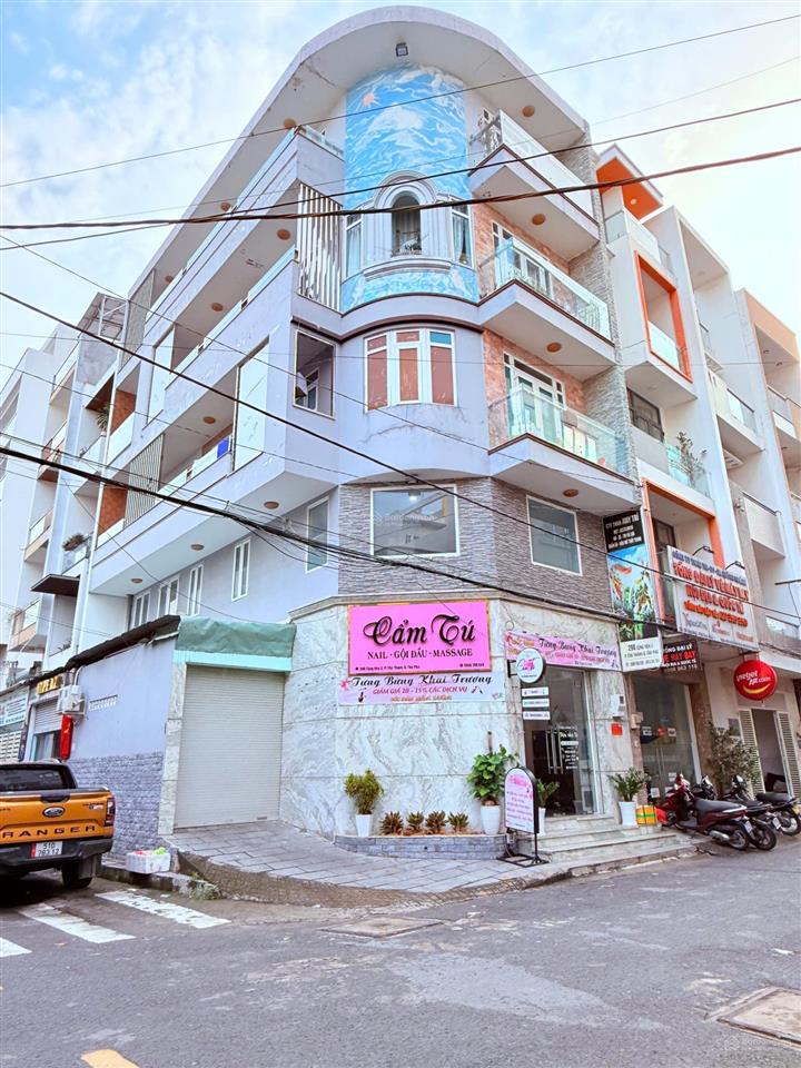 Bán nhà góc 2mt 29b cộng hoà 3, 7x13, 3 lầu, sân thượng, 7pn, 7wc, 14.9 tỷ