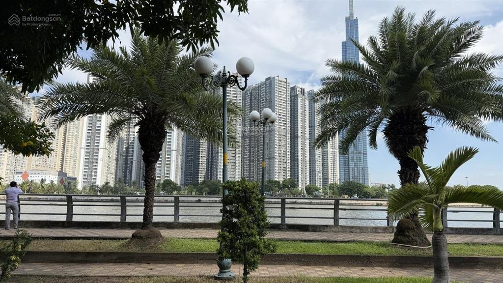 Bán nhà trần não, view trực diện sông sài gòn, 10x20m, 1 lầu, đối diện landmark81, 80 tỷ