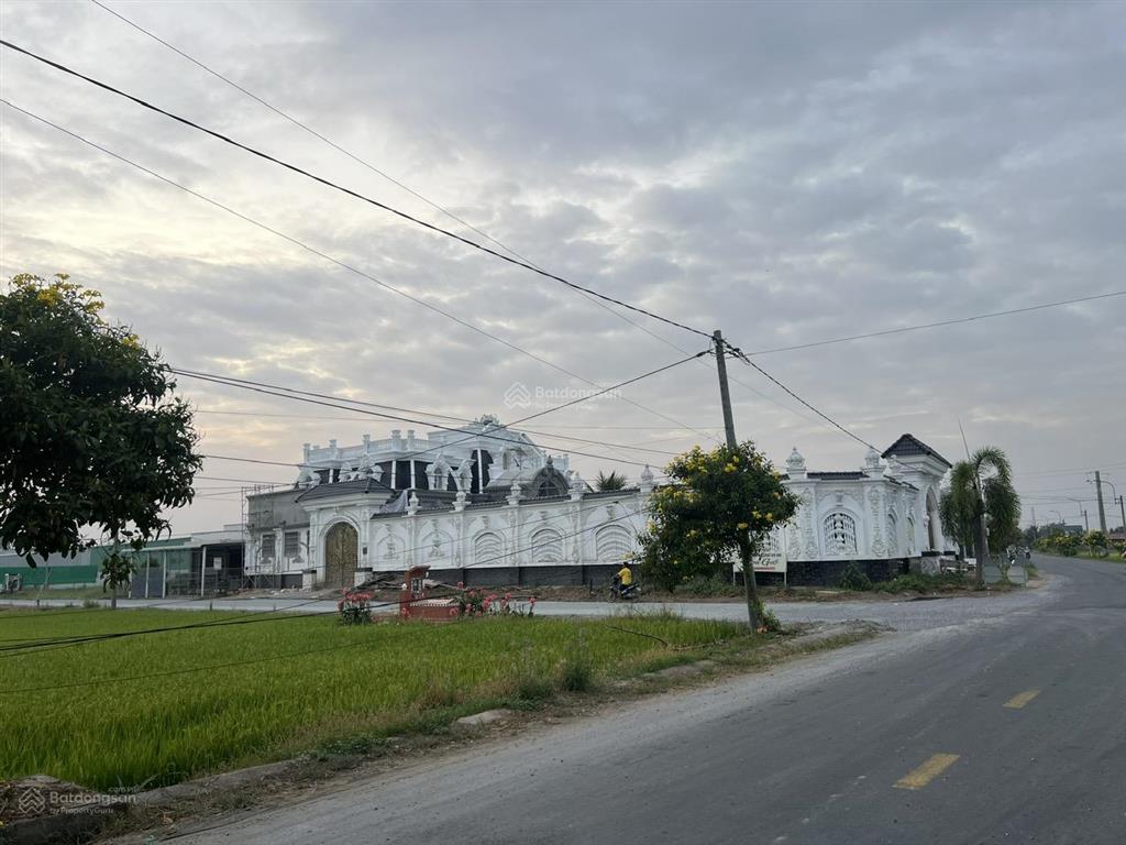 Bán đất mt cao thị mai, 10x43, 430m2, full thổ cư, đã san lấp, 2.35 tỷ