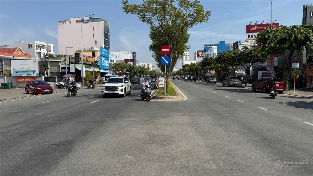 Bán nhà mt 145 trần não, 8x70, 506m2, 1 lầu, gần vòng xoay lương định của, 235 tỷ