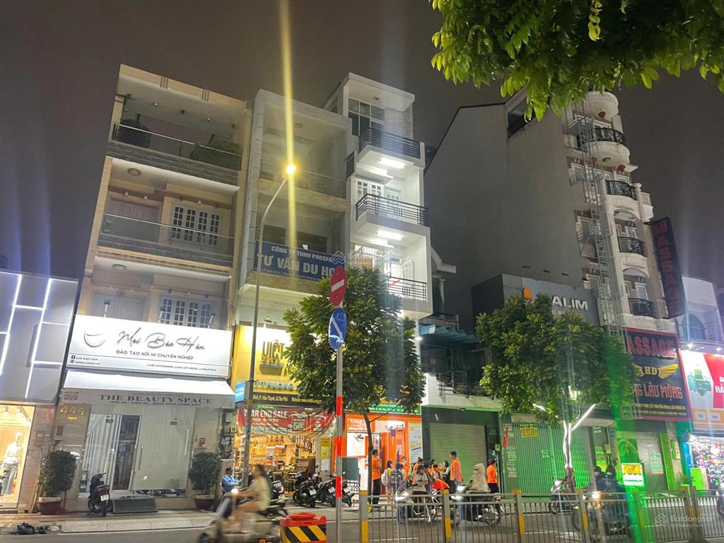 Bán nhà mt lũy bán bích, 5x32, 158m2, 5 tầng, gần ngã tư thoại ngọc hầu, 30 tỷ