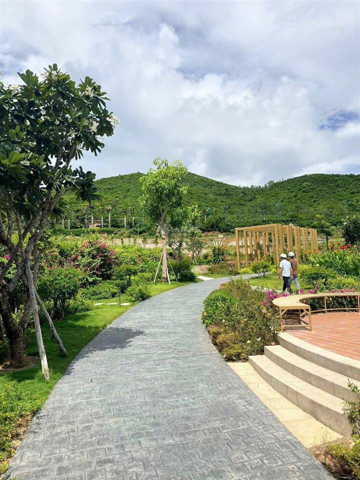 Căn ngoại giao hiếm có la tiên villa  block florist villa. sở hữu ngay chỉ với 15% vốn ban đầu đầu