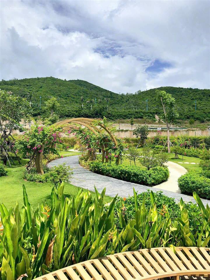 Căn ngoại giao hiếm có la tiên villa  block florist villa. sở hữu ngay chỉ với 15% vốn ban đầu đầu