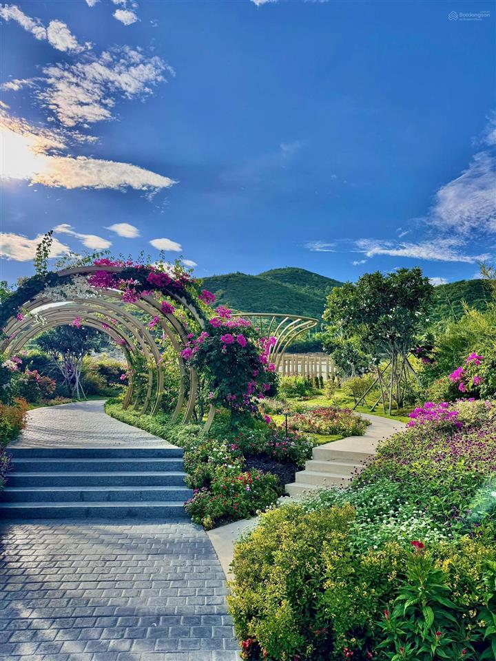Căn ngoại giao hiếm có la tiên villa  block florist villa. sở hữu ngay chỉ với 15% vốn ban đầu đầu