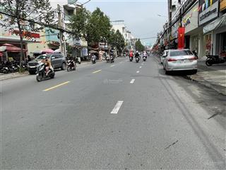 Chính chủ cần bán nhà mặt tiền phạm văn thuận gần chợ tân mai dt 6x30 giá tốt 14,8 tỷ