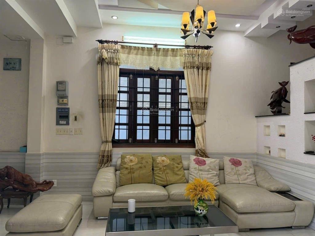 Cần bán căn biệt thự 1 trệt 2 lầu gần võ thị sáu khu d2d diện tích 8x20