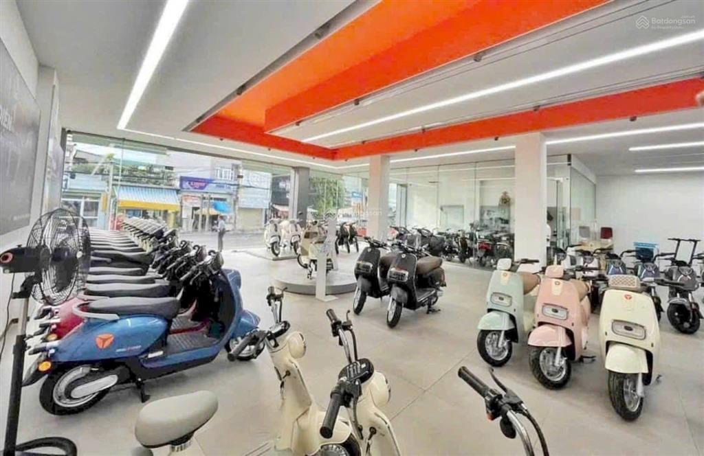 Chính chủ cần bán gấp nhà mặt tiền kinh doanh phạm văn thuận dt rất đẹp 14,5x31 ( nở hậu ) giá tốt
