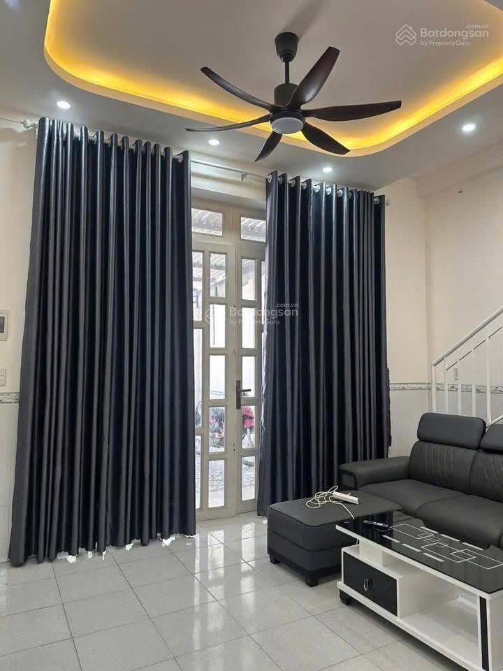 Chính chủ cần bán nhà 1 trệt 1 lầu kdc lavander thạnh phú nay là phường tân triều giá 2 tỷ 550tr