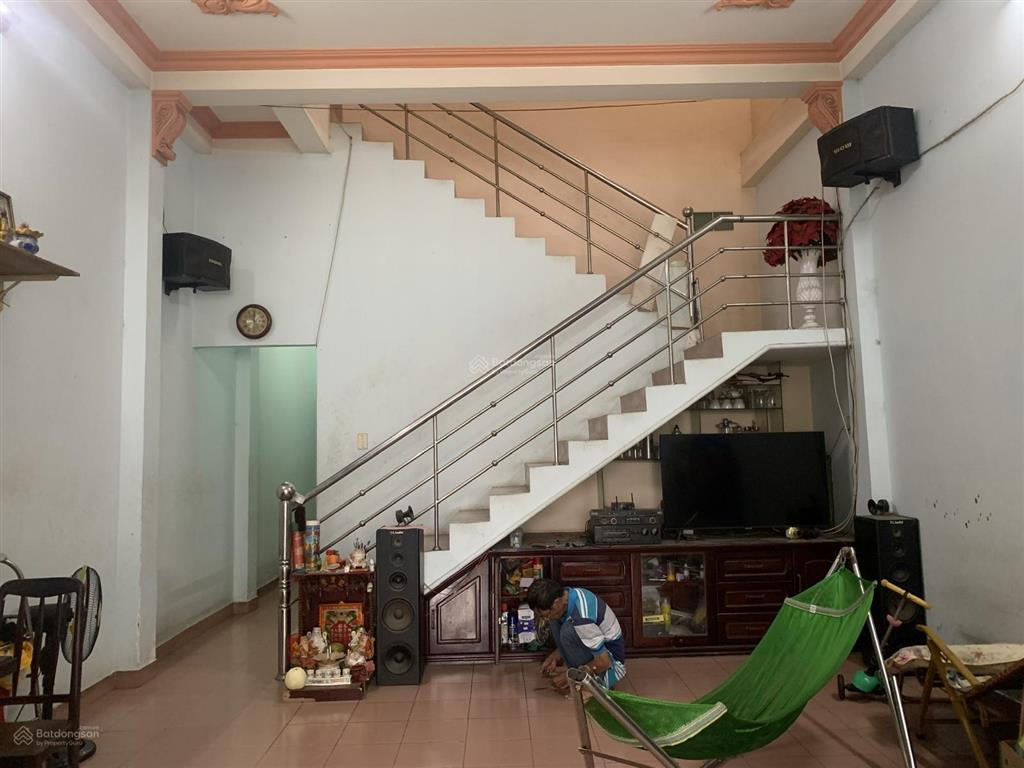 Chính chủ cần bán nhà 1 trệt 1 lầu kế bên chợ lý văn sâm, gần đồng khởi p.tam hiệp giá 6,2 tỷ