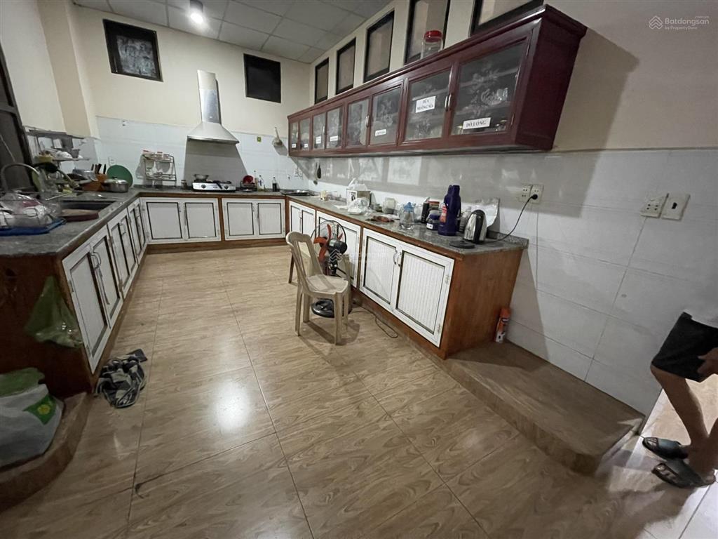 Chính chủ cần bán gấp nhà 1 trệt 1 lầu gần đồng khởi, gần chợ lý văn sâm, đường 8m, dt 9,5x40