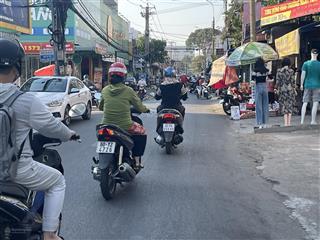 Cần bán nhà mặt tiền kinh doanh lý văn sâm gần đồng khởi dt đẹp 8,5x23 giá tốt 11,8 tỷ