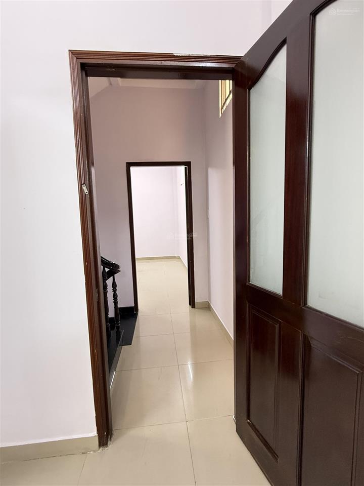 Bán gấp nhà 1 trệt 4 lầu. hẻm đường kha vạn cân. phường linh chiểu tp thủ đức
