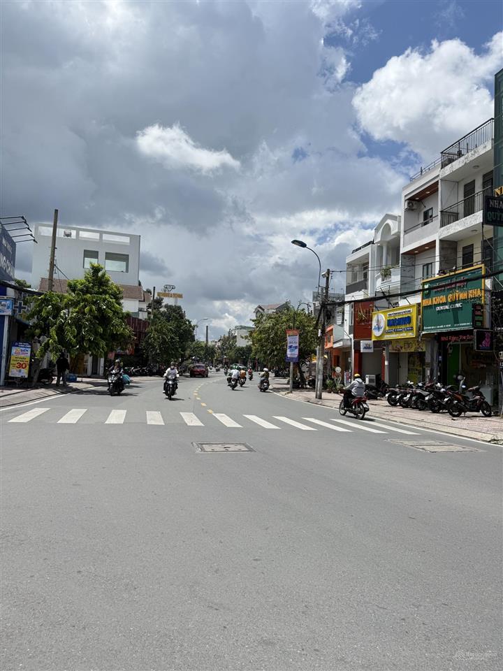 Bán lô đất 67.4 m2 hẻm 7 m đường số 7 phường linh trung tp thủ đức