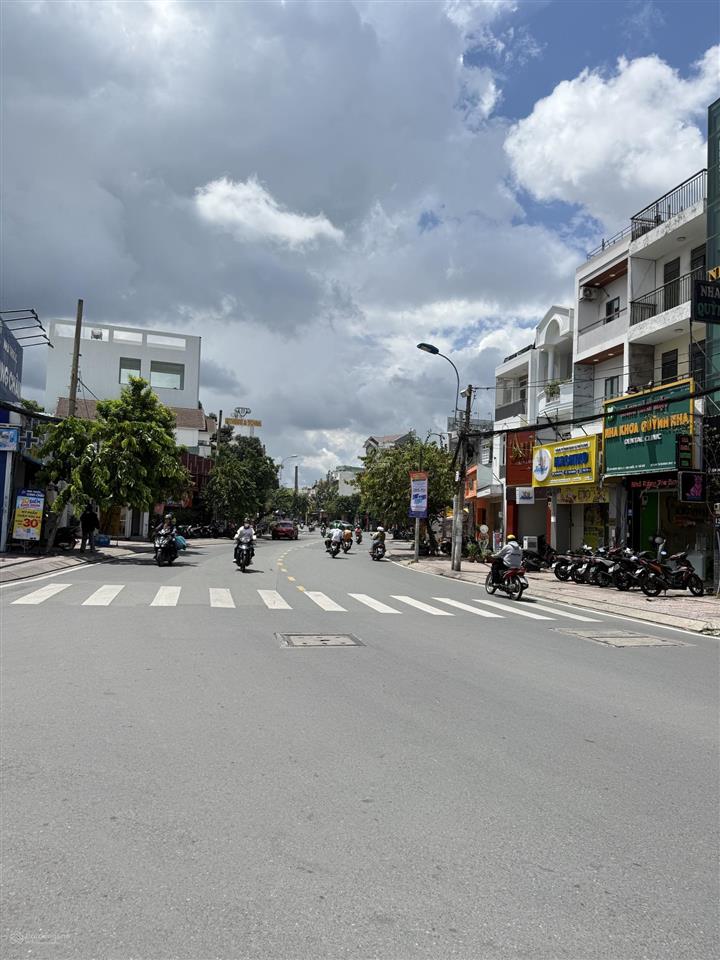 Bán lô đất khu thiên nhiên kỷ gần hoàng diệu 2. phường linh trung tp thủ đức