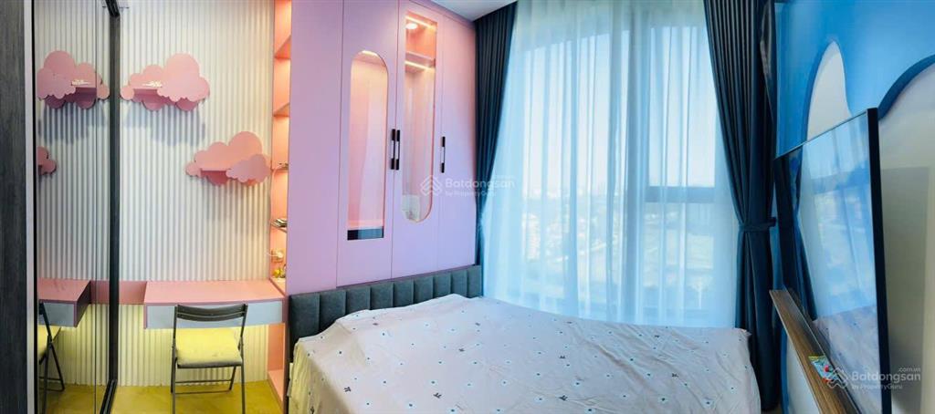 Cho thuê căn hộ lumiere riverside 2pn view sông trực diện  full nội thất, giá 38 triệu phí ql