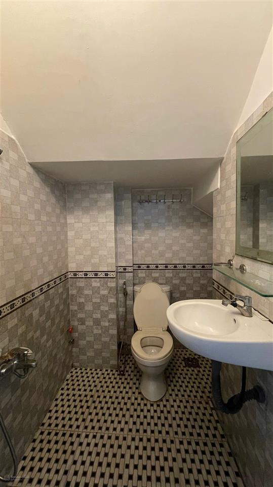 Nhà trung tâm trần phú q5, 6pn cn 40m hxh ngay khu nguyễn trãi trần hưng đạo q5, 10m ra mt 8,6 ty