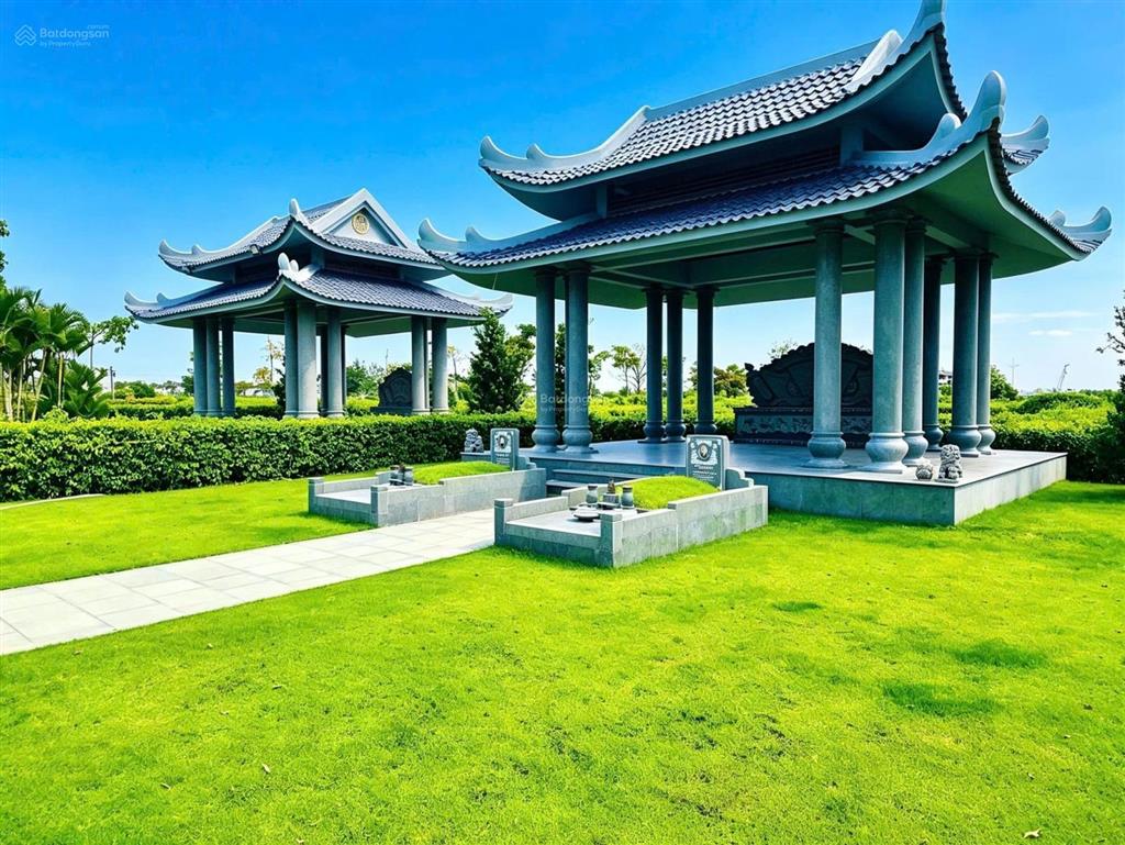 Mộ gia tộc 48m2 giá chỉ 1tỷ350  8 phần mộ
