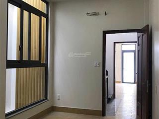 Nhà khu bên sông. ngay cạnh white palce và giga mall. đang cho thuê 18 triệu.