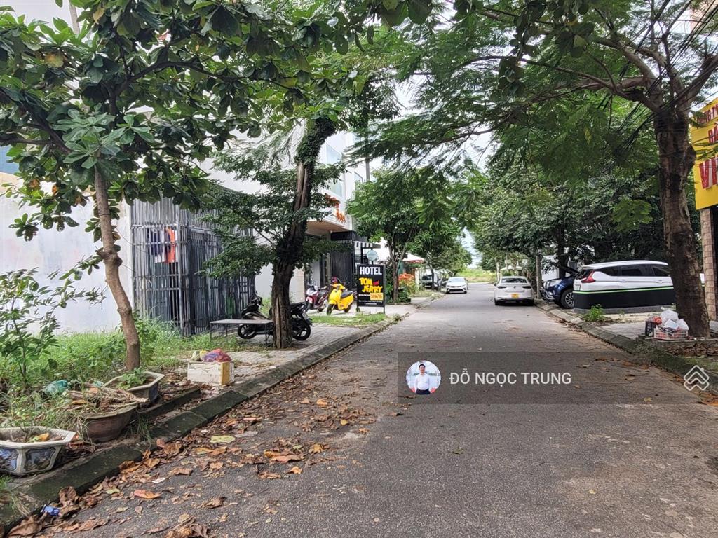 Bán đất đường sơn thủy đông 4, khu biển sơn thủy đà nẵng. vị trí sát bãi tắm, thuận tiện an cư