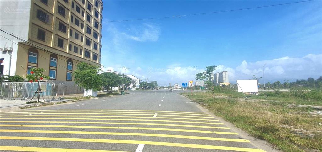 Đất biển đà nẵng, bán đất nguyễn khắc viện, ngũ hành sơn, đà nẵng. vị trí đẹp, đường lớn, giá rẻ