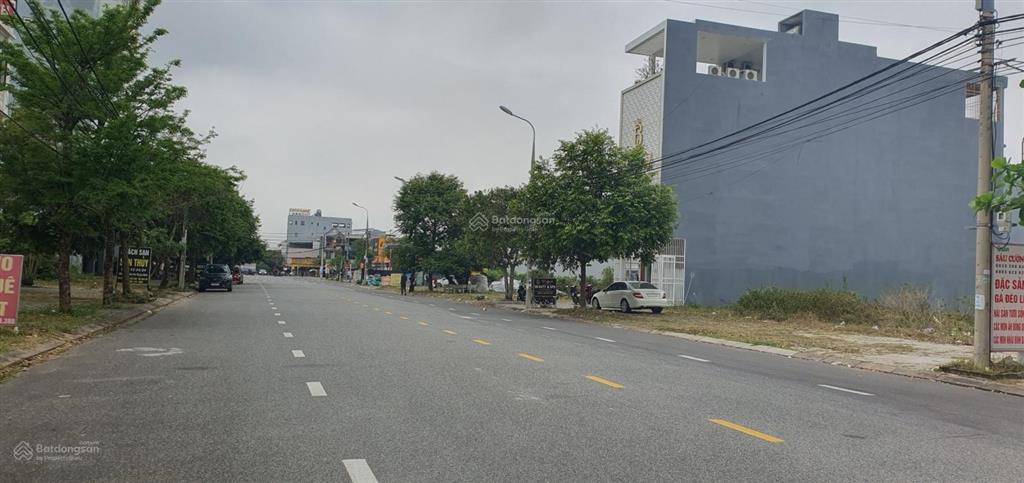 Bán đất đường trần quốc hoàn, ngay bãi tắm sơn thuỷ, lô giá hời, cần tiền phải bán gấp