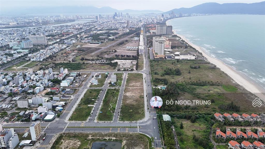 Bán 2 lô liền kề đường võ nguyên giáp đoạn gần crown, casino. vị trí đẹp, xây cao tầng. giá tốt