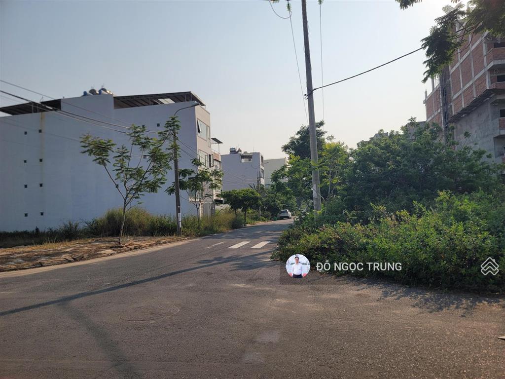 Bán đất đường thủy sơn 5, khu bãi tắm sơn thủy, vị trí đẹp, giá tốt đầu tư. khu vực tiềm năng.