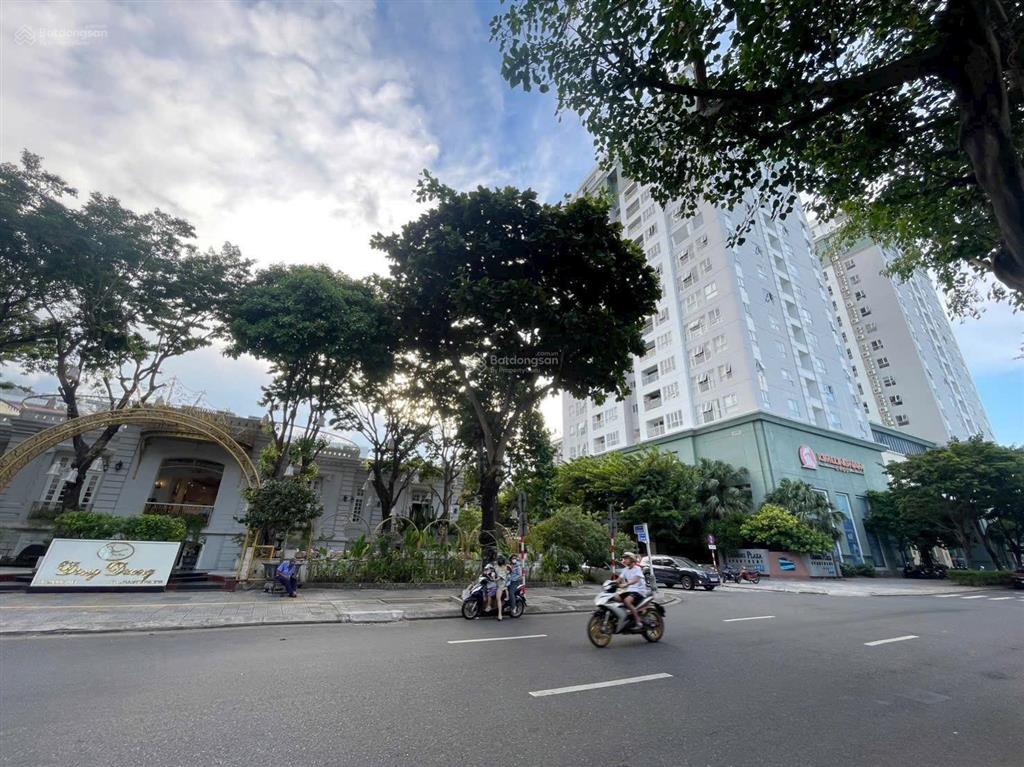 Cho thuê cc cao cấp đà nẵng plaza ngay trung tâm thành phố 16 trần phú giá 25tr/ tháng , 3 ngủ 131m