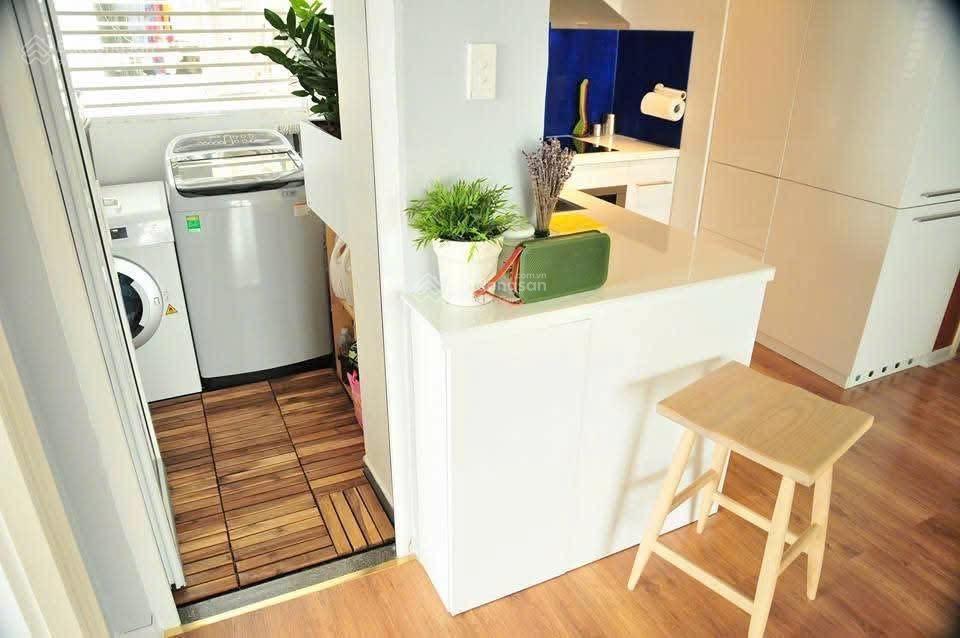 Cho thuê cc cao cấp đà nẵng plaza ngay trung tâm 16 trần phú 2 pn 79m2 full nội thất giá 17tr/