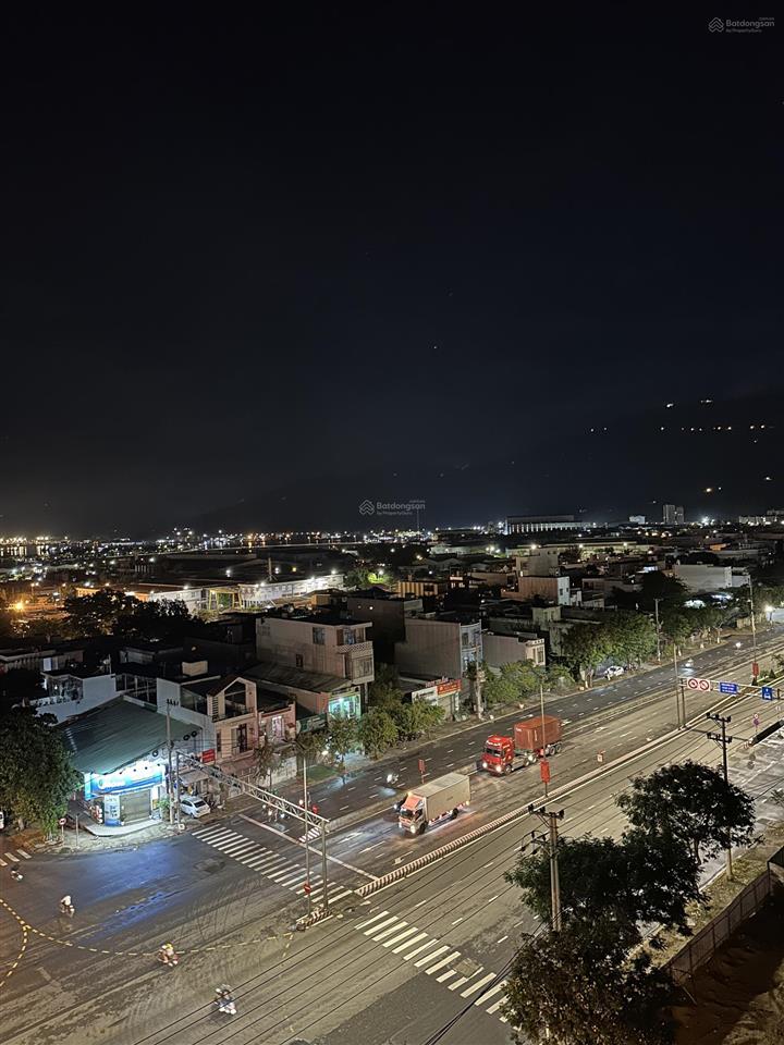 Cho thuê cc cao cấp ocen view sơn trà 1pn full nội thất tầng trung vào ở ngay view núi mát mẻ 11tr