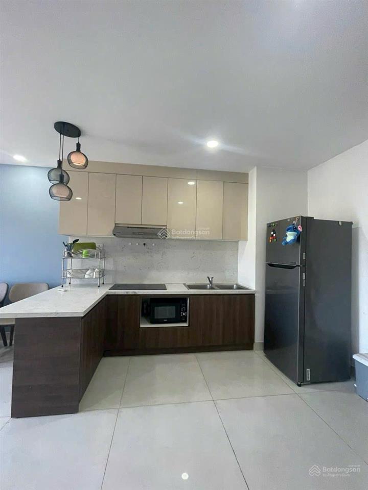 Bán cc cao cấp view biển sơn trà 1pn full nt đang có dòng tiền 10tr/tháng giá bán chỉ 2ty5 cho 50m
