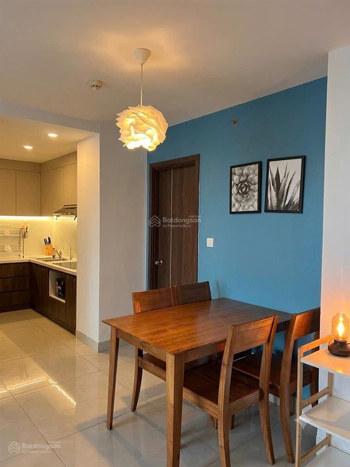 Cho thuê cc cao cấp ocean view sơn trà 2 pn full nội thất vào ở ngay tầng cao 76m2 giá 15tr