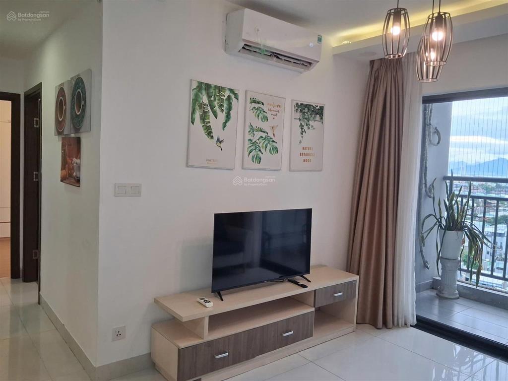 Cho thuê căn hộ cao cấp sơn trà ocean view 2 pn full nội thất vào ở ngay tầng cao giá 14tr