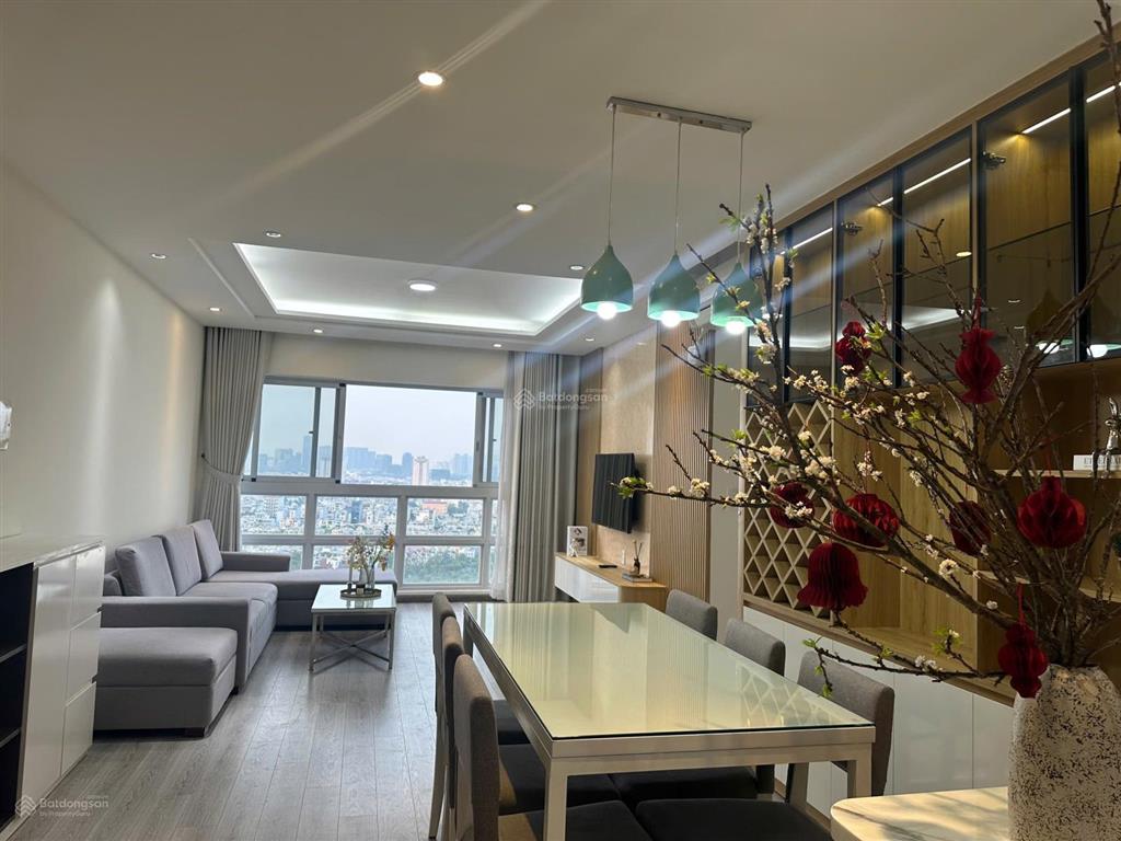 Bán căn góc happy valley 100m 3pn lầu cao giá 9.2 tỷ