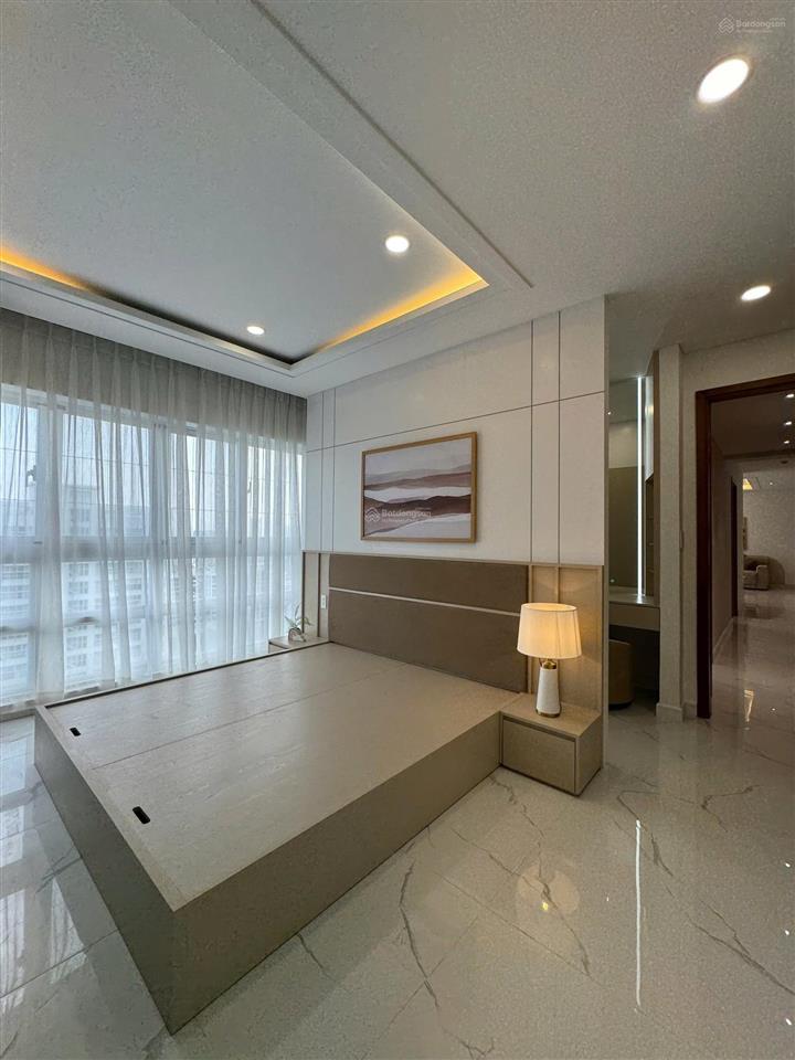 Cho thuê happy valley 135m 3pn lầu cao view sông giá rẻ nhất thị trường 30tr/th