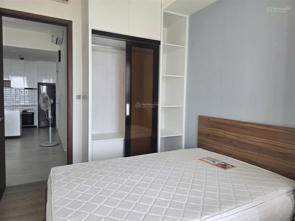 Bán căn hộ midtown 89m2 2pn, nhà đẹp, đang có hđ thuê 24tr/th giá 10 tỷ tl